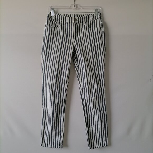 So Slimming Chico's Blue Mid Rise Striped Girlfriend Ankle Jeans Sz 00, US XS/2 - Picture 1 of 6